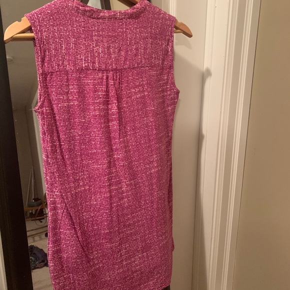 💟 Purple sleeveless top - Picture 3 of 3